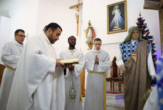 Празднование католического Рождества в России