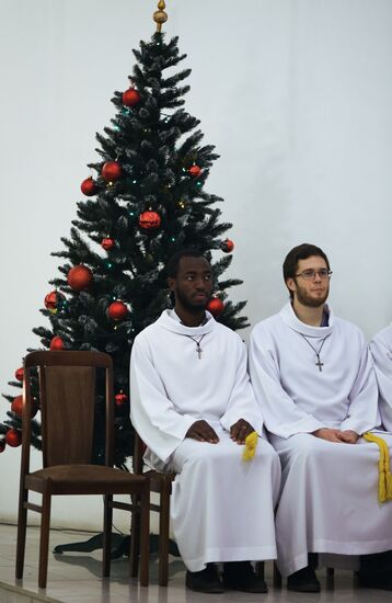 Празднование католического Рождества в России