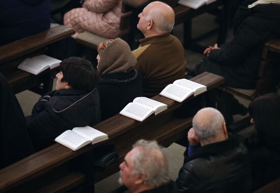 Празднование католического Рождества в России