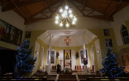 Празднование католического Рождества в России