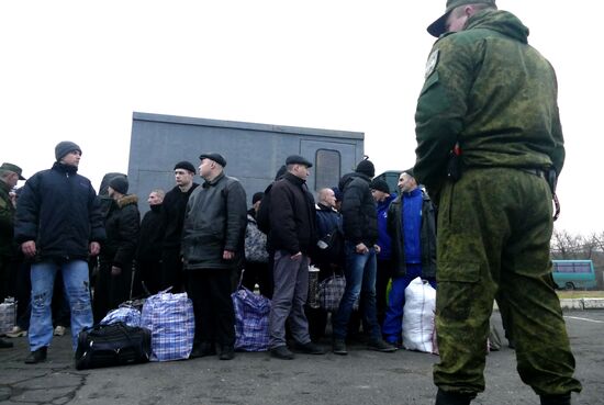 Обмен военнопленными между ДНР и Украиной в Донецкой области