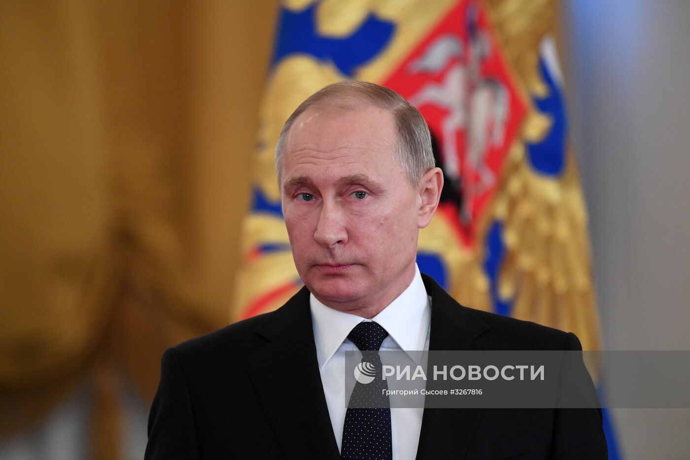 Президент РФ В. Путин встретился с военнослужащими, участвовавшими в операции в Сирии