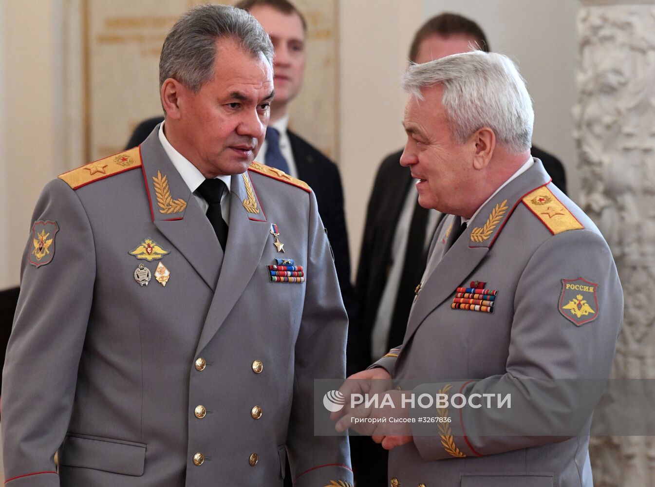 Президент РФ В. Путин встретился с военнослужащими, участвовавшими в операции в Сирии