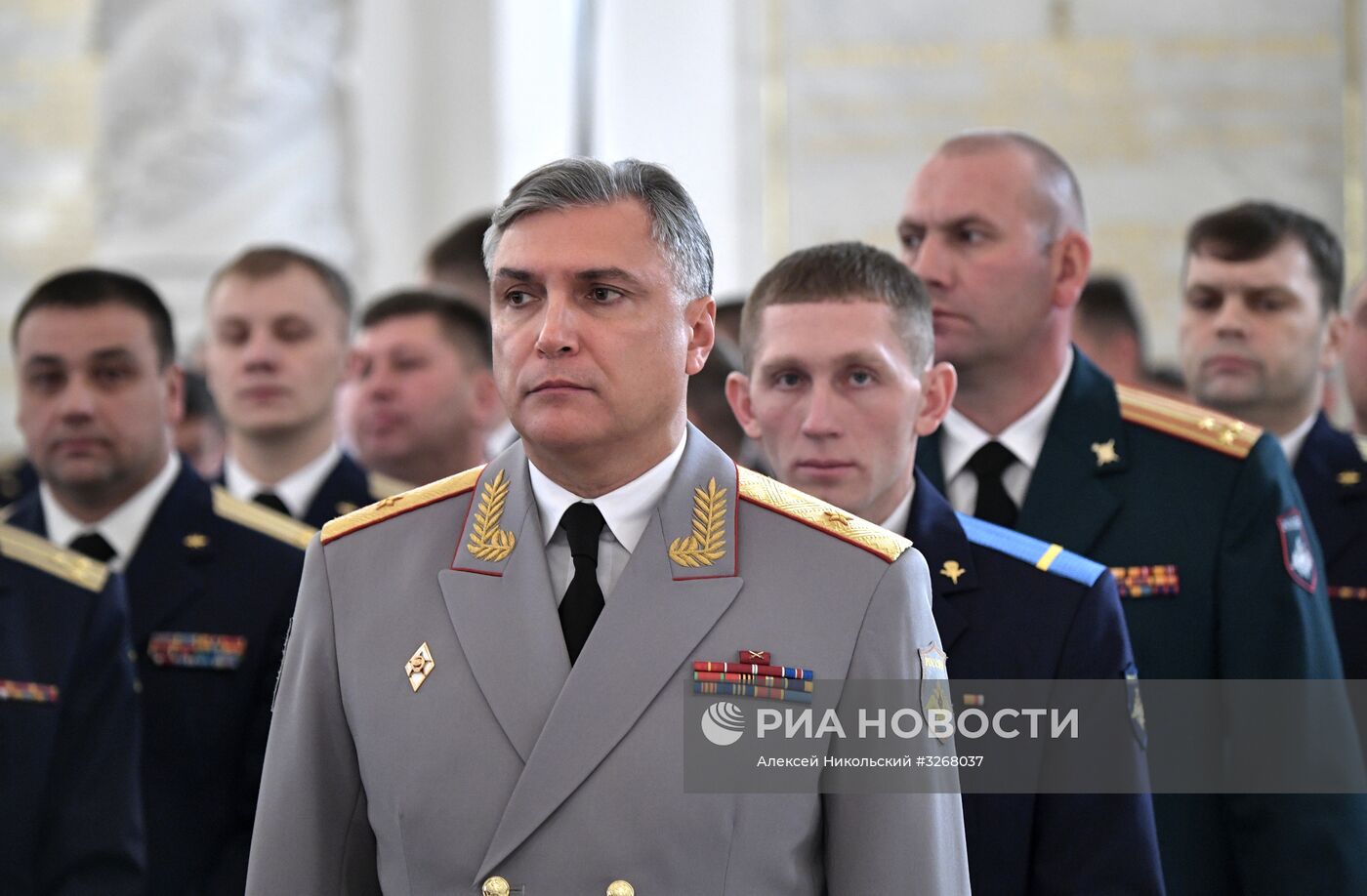 Президент РФ В. Путин встретился с военнослужащими, участвовавшими в операции в Сирии