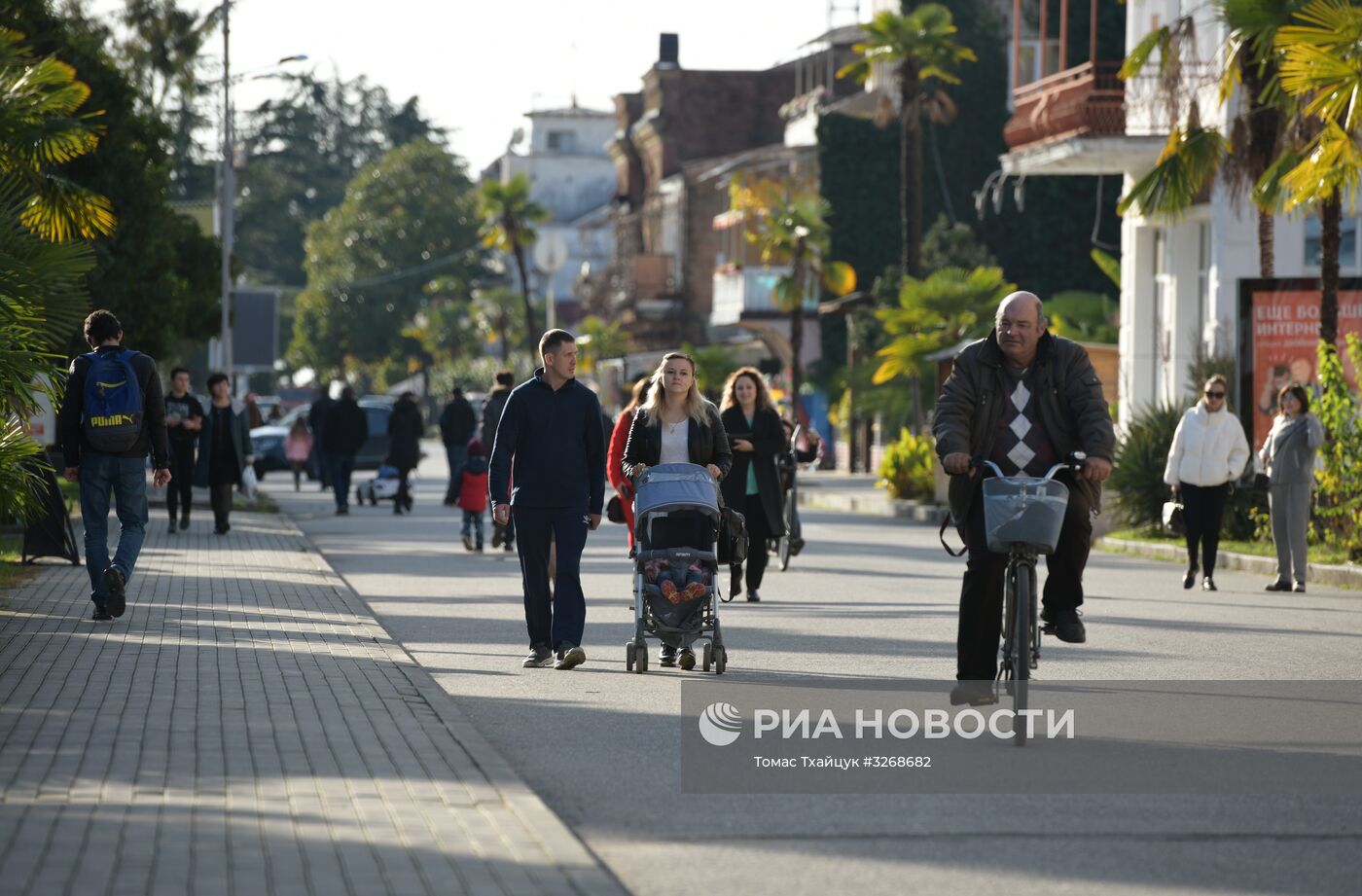 Столица Абхазии Сухум в декабре