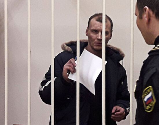 Суд арестовал обвиняемого в организации взрыва в магазине "Перекресток" в Санкт-Петербурге