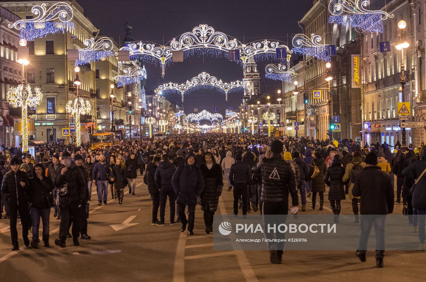 Празднование Нового года в регионах России