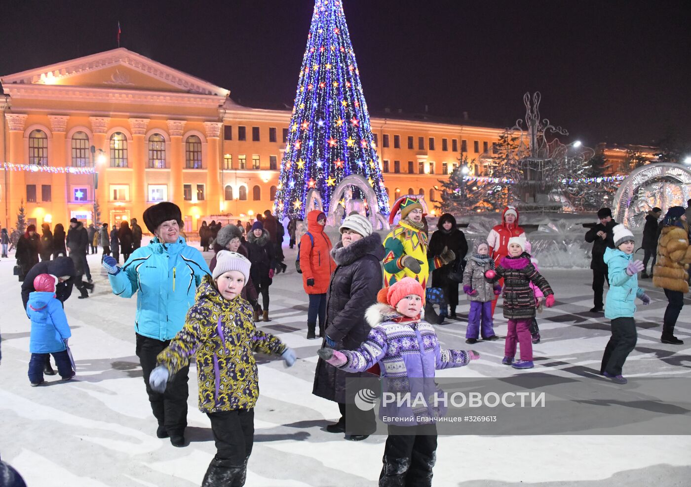 "Ледовый городок" в центре Томска