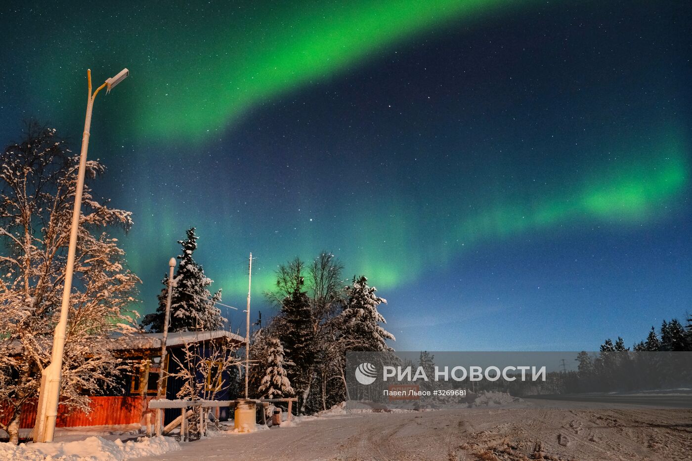 Северное сияние в Мурманской области