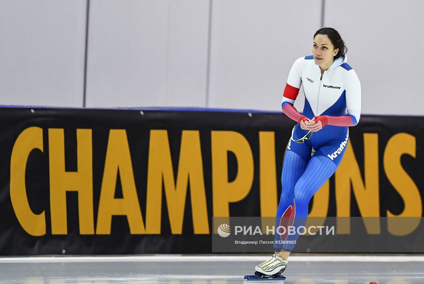 Конькобежный спорт. Чемпионат Европы на отдельных дистанциях. Второй день