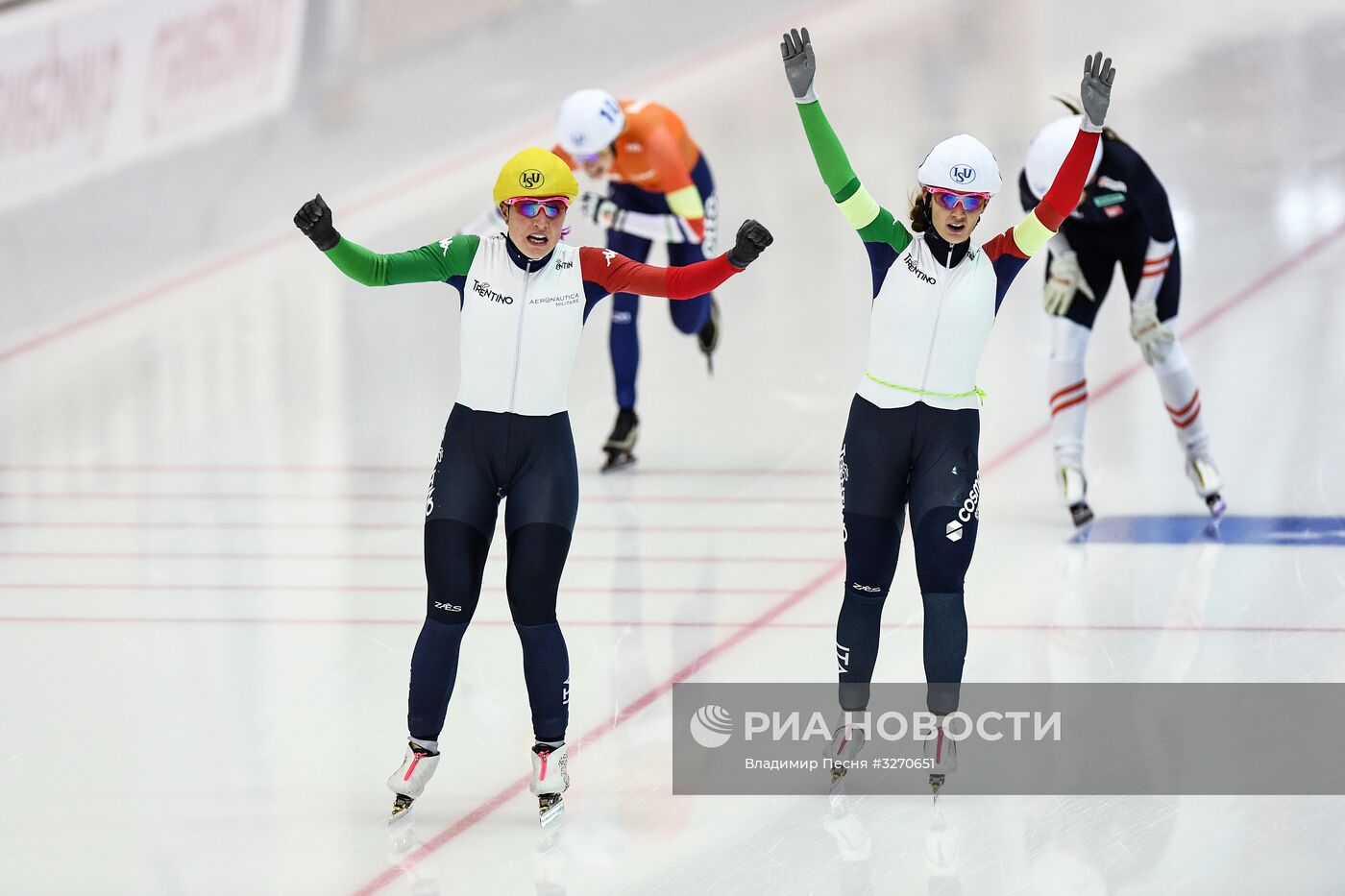 Конькобежный спорт. Чемпионат Европы на отдельных дистанциях. Третий день