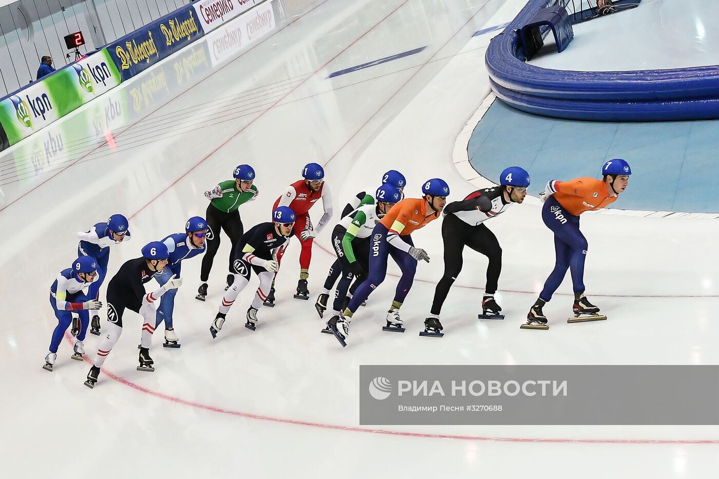 Конькобежный спорт. Чемпионат Европы на отдельных дистанциях. Третий день