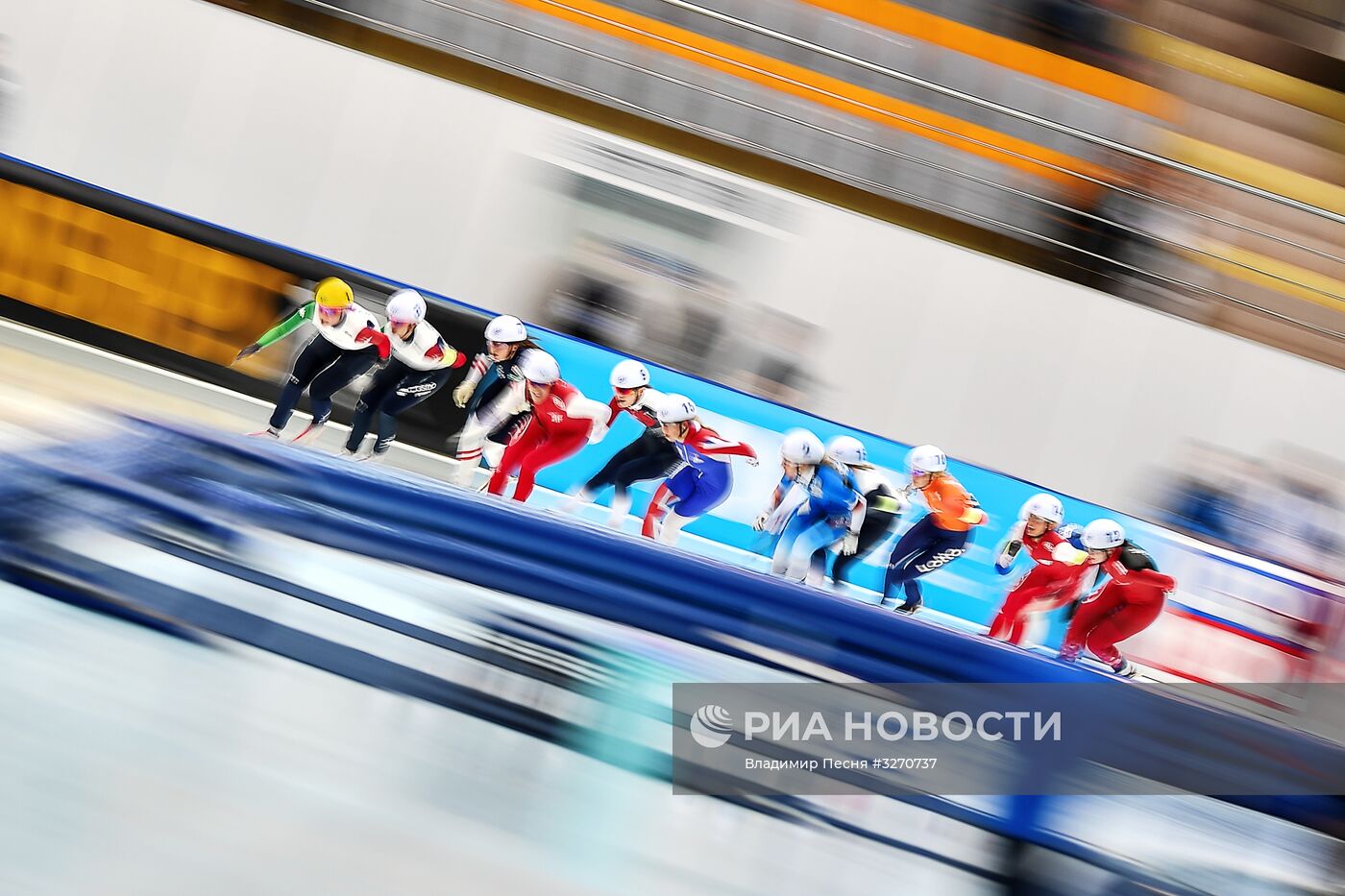 Конькобежный спорт. Чемпионат Европы на отдельных дистанциях. Третий день