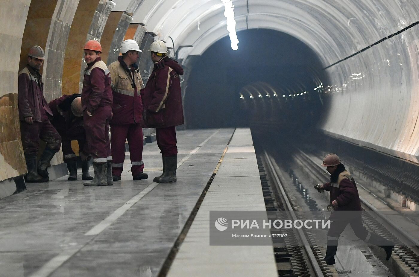 Строительство станции метро "Окружная"