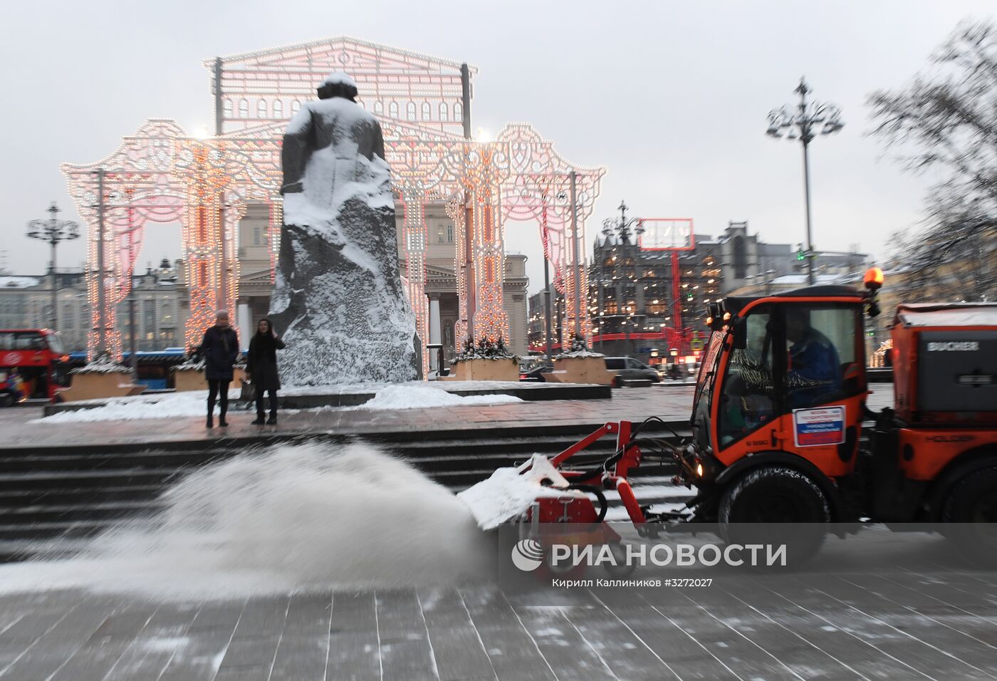 Снег в Москве