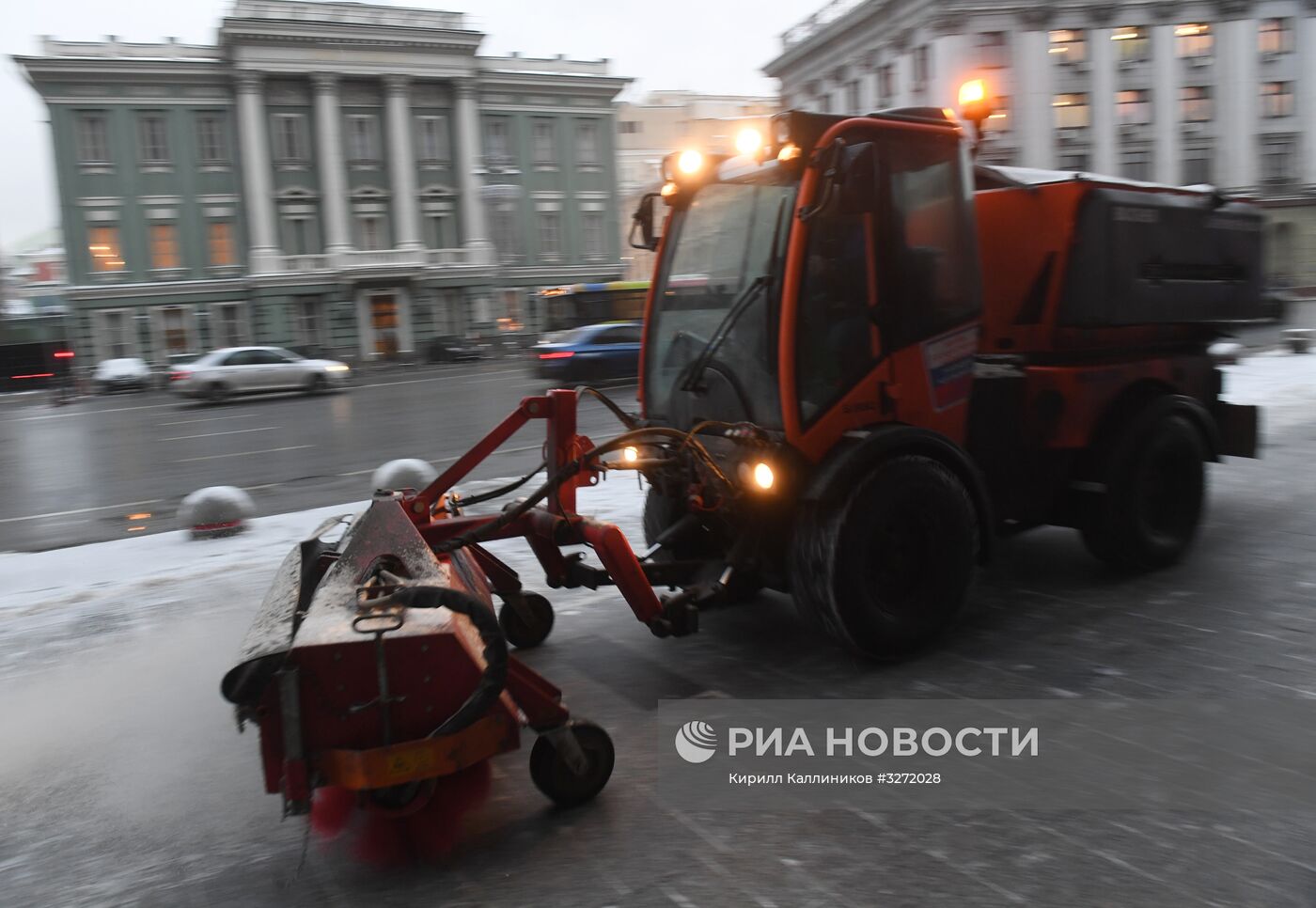 Снег в Москве