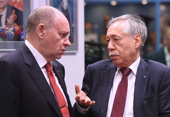 Встреча президента РФ В. Путина с представителями российских печатных СМИ и информагентств