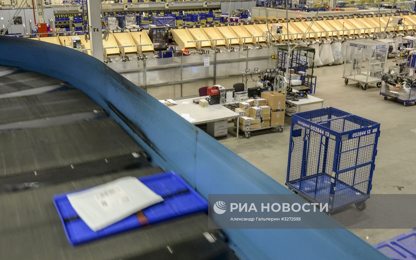 Запуск новой сортировочной линии "Почты России" в Санкт-Петербурге