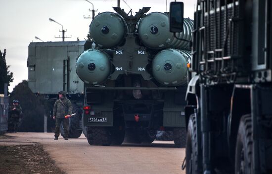 Комплекс ПВО С-400 "Триумф" заступил на боевое дежурство в Севастополе