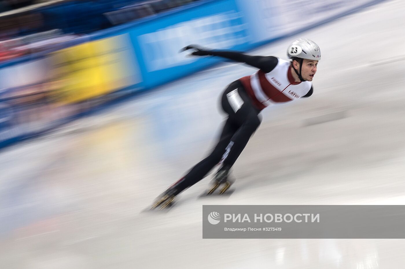 Шорт-трек. Чемпионат Европы. Первый день