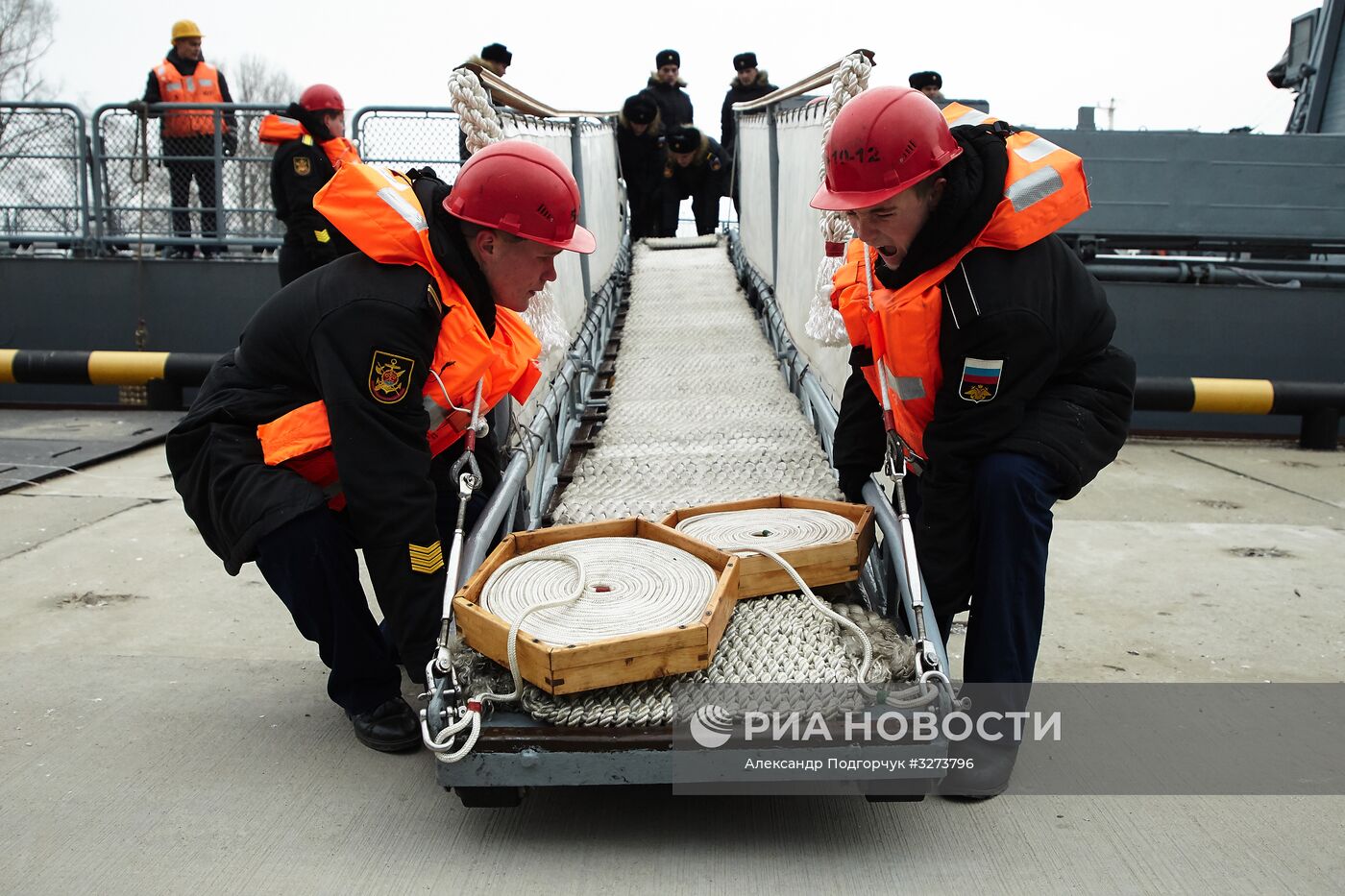 Встреча корветов "Сообразительный" и "Бойкий" в порту Балтийска