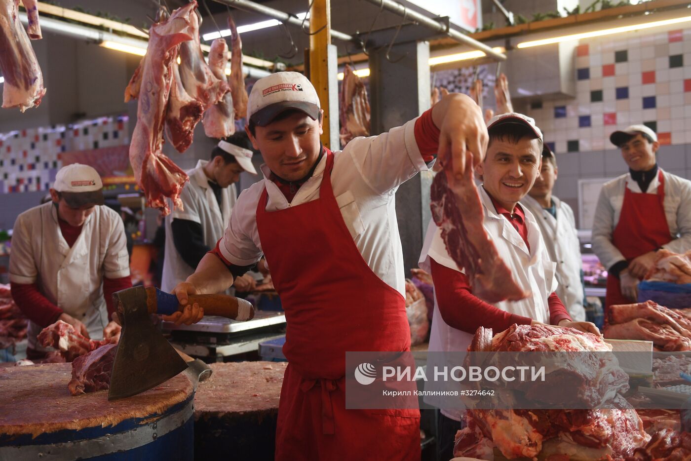 Дорогомиловский рынок в Москве