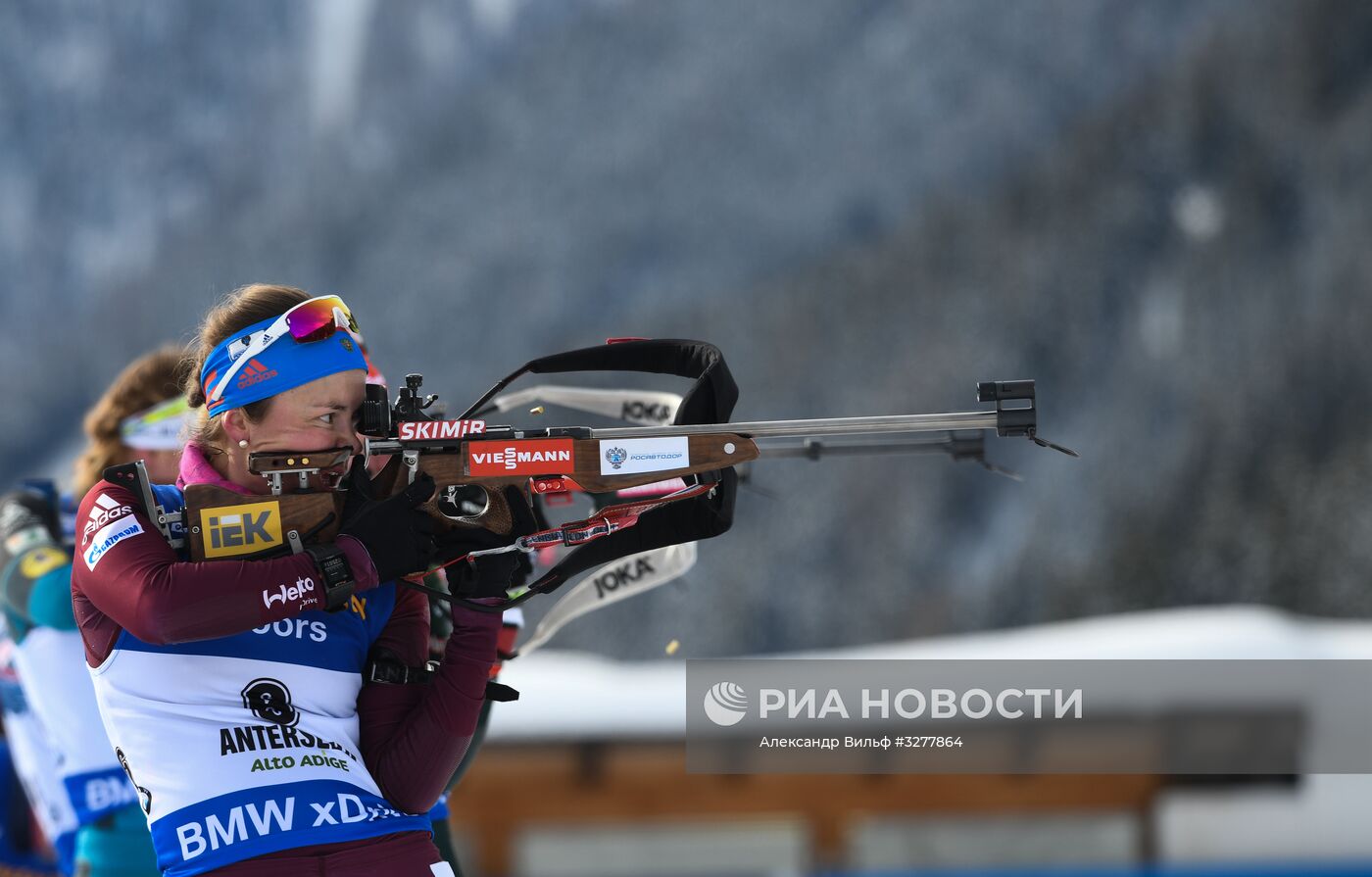 Биатлон. VI этап Кубка мира. Женщины. Гонка преследования