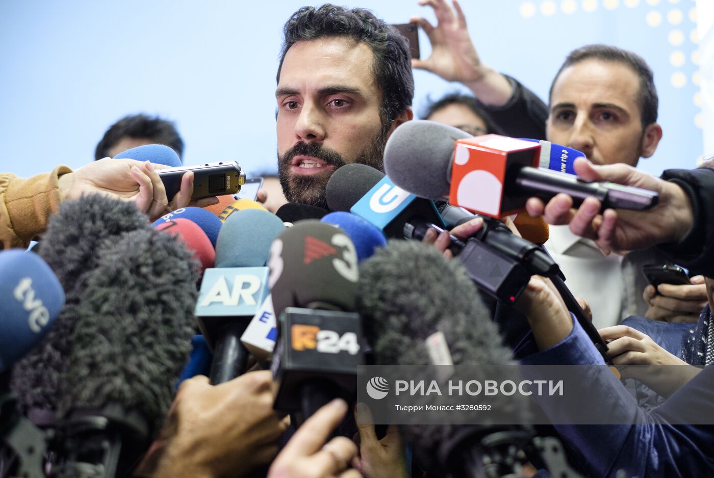 Встреча К. Пучдемона со спикером парламента Каталонии Р. Торреном в Брюсселе