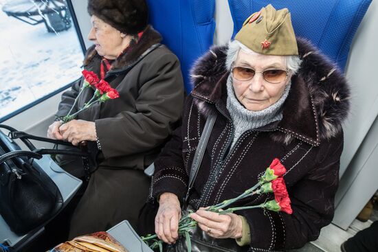 Экскурсия для ветеранов "Непокоренная столица!" на поезде МЦК