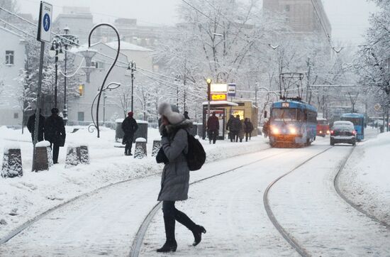 Снег в Москве