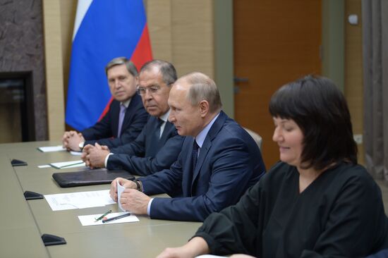Президент РФ В. Путин встретился с премьер-министром Бельгии Ш. Мишелем