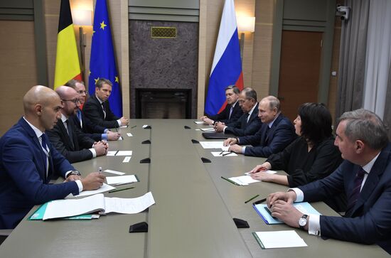 Президент РФ В. Путин встретился с премьер-министром Бельгии Ш. Мишелем