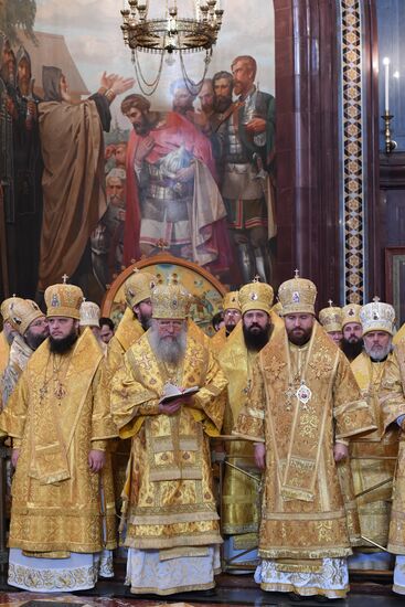 Литургия в честь интронизации патриарха Московского и всея Руси Кирилла