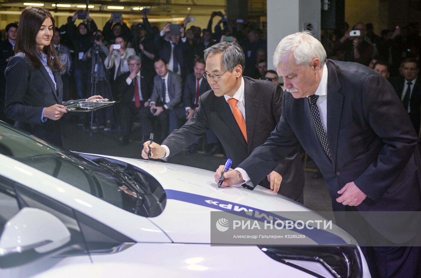Церемония выпуска 1,5 млн. автомобиля на заводе компании Hyundai Motor в Санкт-Петербурге