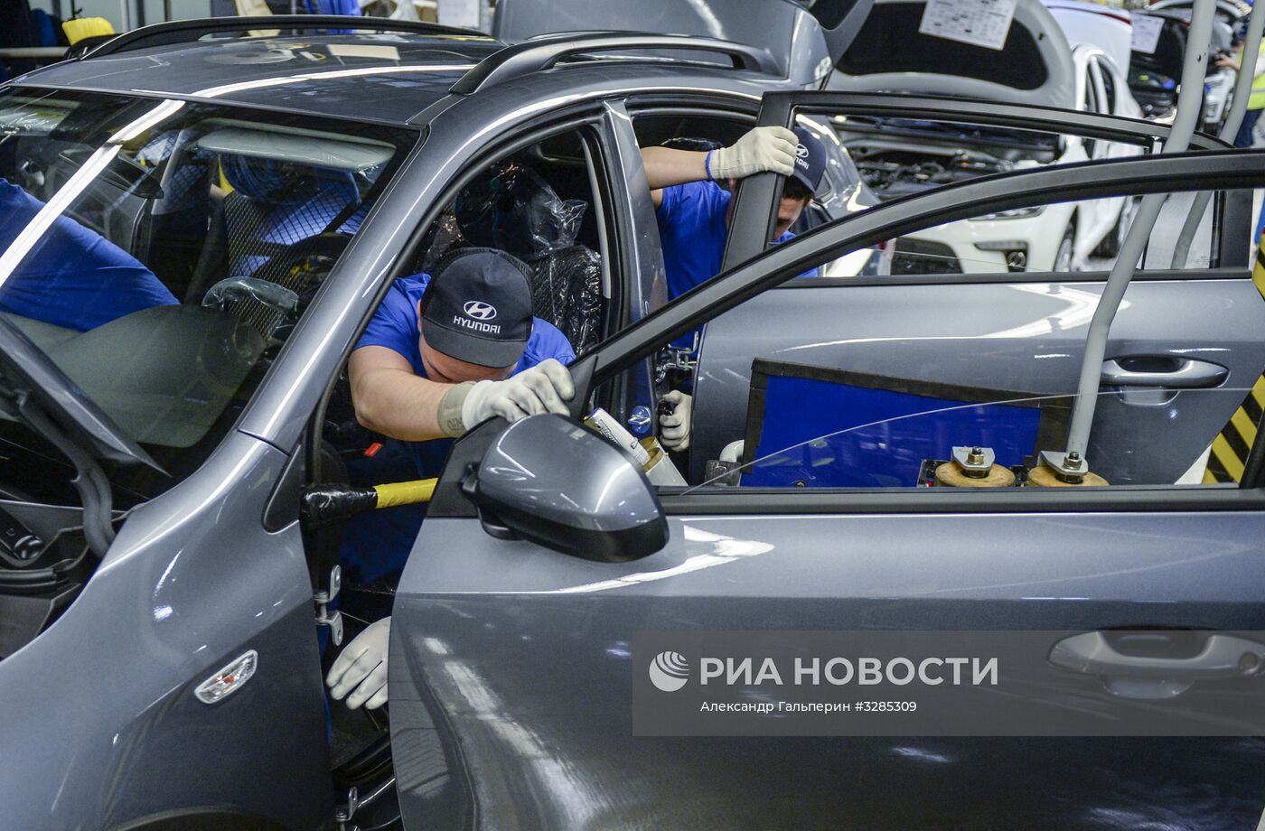 Церемония выпуска 1,5 млн. автомобиля на заводе компании Hyundai Motor в Санкт-Петербурге