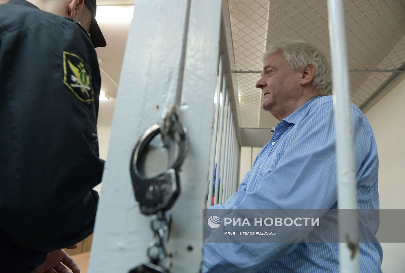 Рассмотрение ходатайства следствия о продлении срока содержания под стражей Ф. Берга