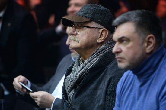 Бокс. Бой М. Гассиева и Ю. Дортикоса