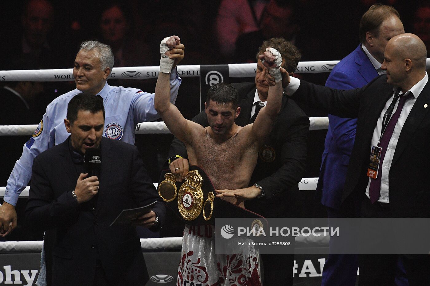 Бокс. Бой М. Гассиева и Ю. Дортикоса