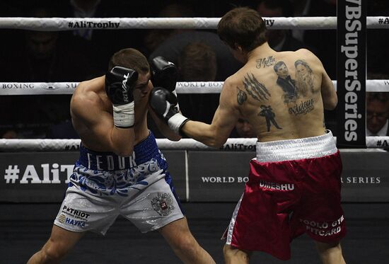 Бокс. Бой М. Гассиева и Ю. Дортикоса