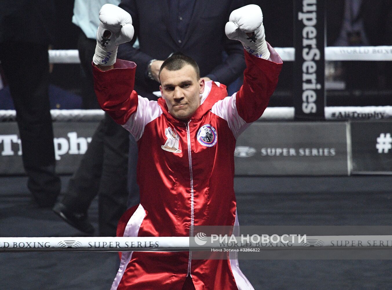 Бокс. Бой М. Гассиева и Ю. Дортикоса