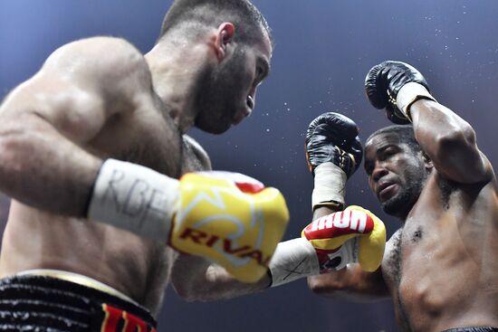 Бокс. Бой М. Гассиева и Ю. Дортикоса