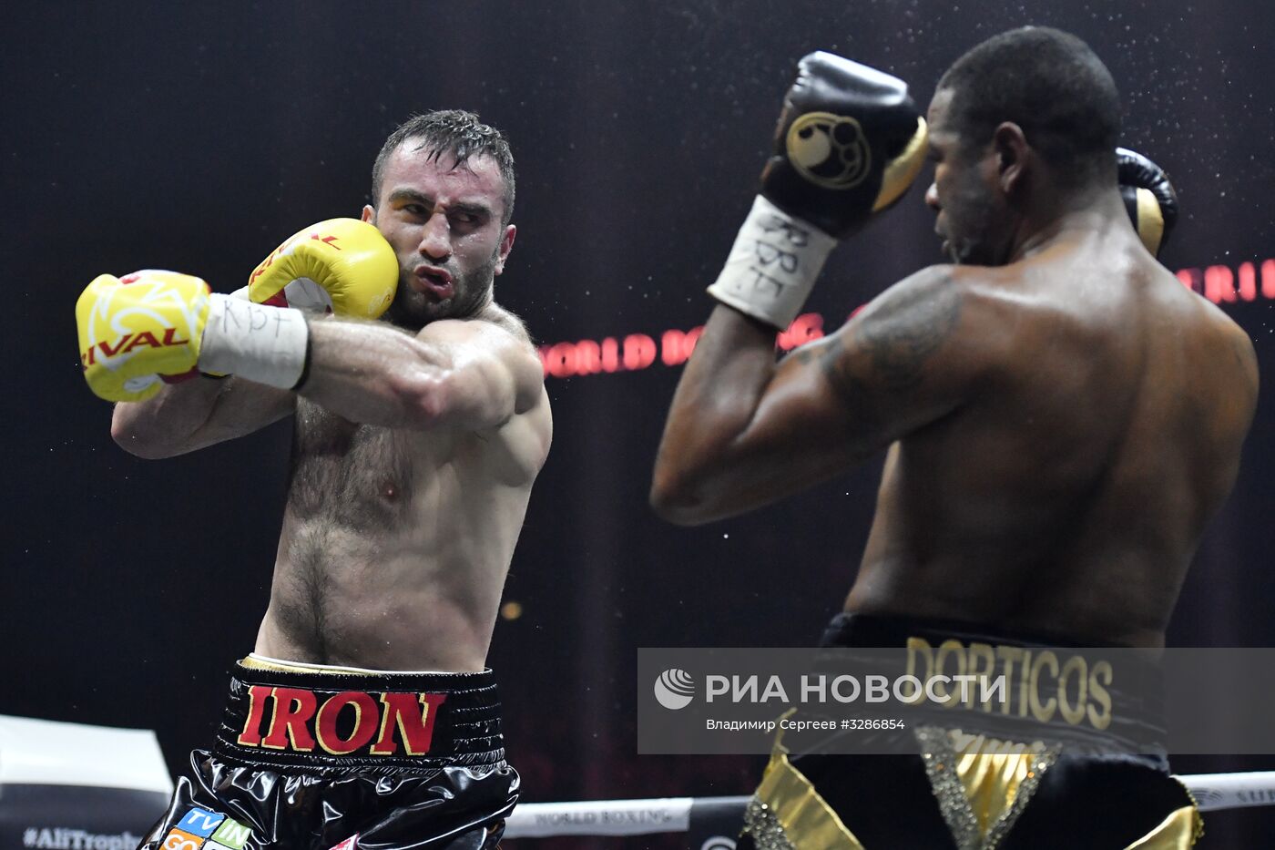 Бокс. Бой М. Гассиева и Ю. Дортикоса