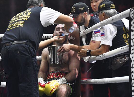 Бокс. Бой М. Гассиева и Ю. Дортикоса