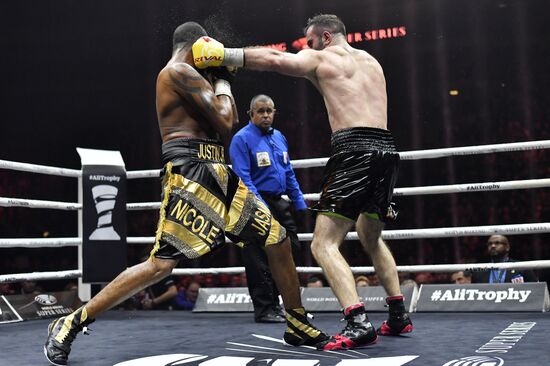 Бокс. Бой М. Гассиева и Ю. Дортикоса