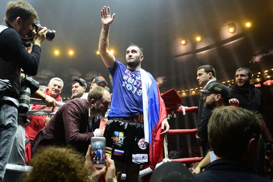 Бокс. Бой М. Гассиева и Ю. Дортикоса