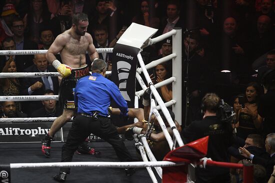 Бокс. Бой М. Гассиева и Ю. Дортикоса