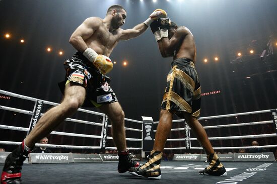 Бокс. Бой М. Гассиева и Ю. Дортикоса