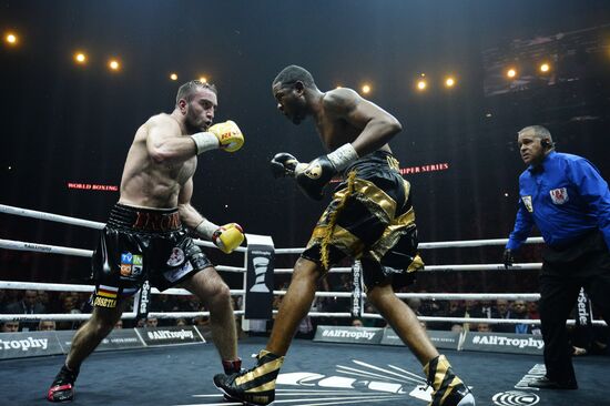 Бокс. Бой М. Гассиева и Ю. Дортикоса