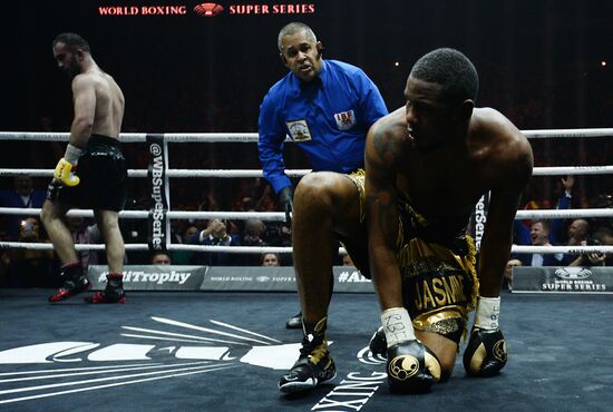 Бокс. Бой М. Гассиева и Ю. Дортикоса