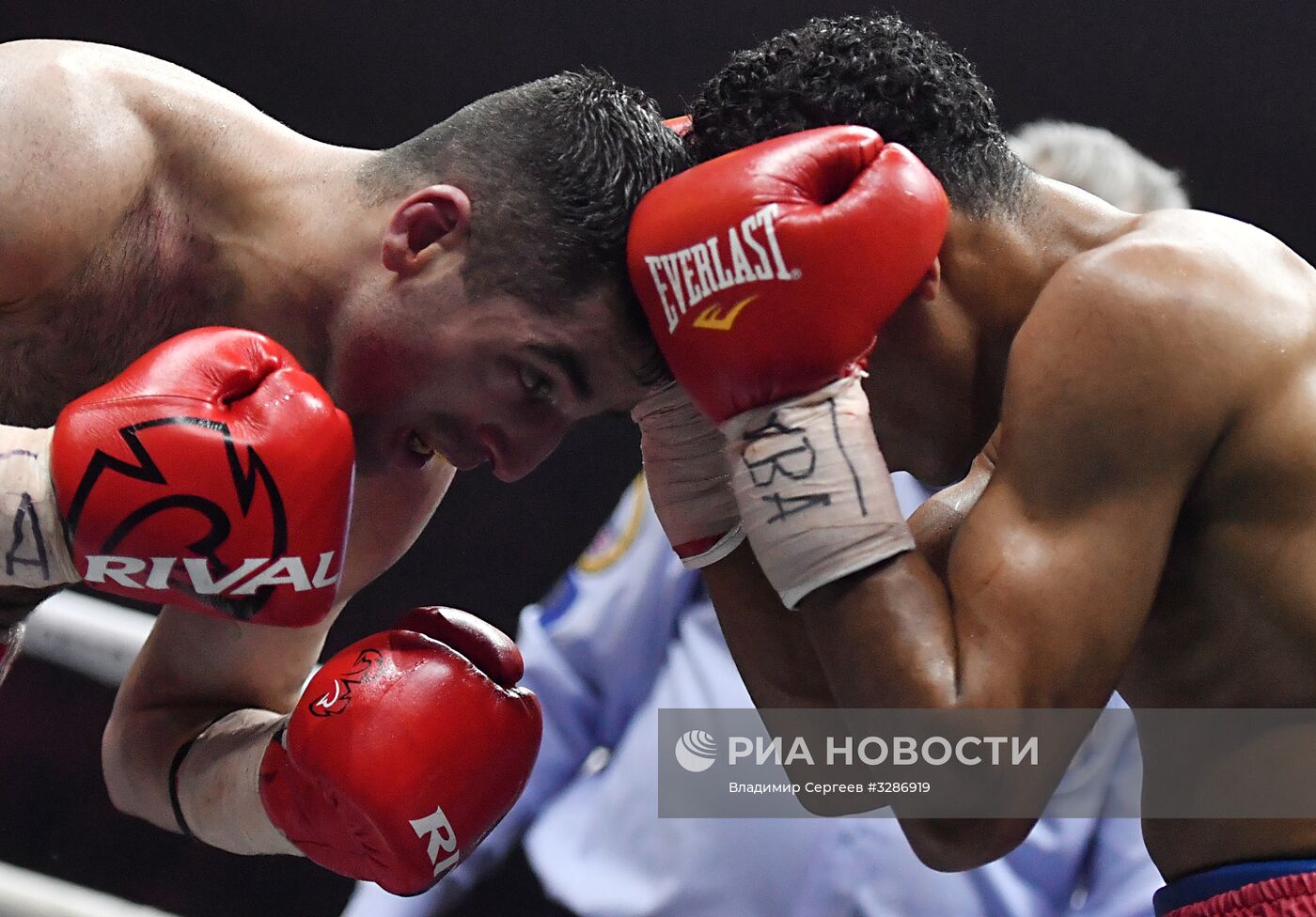 Бокс. Бой М. Гассиева и Ю. Дортикоса